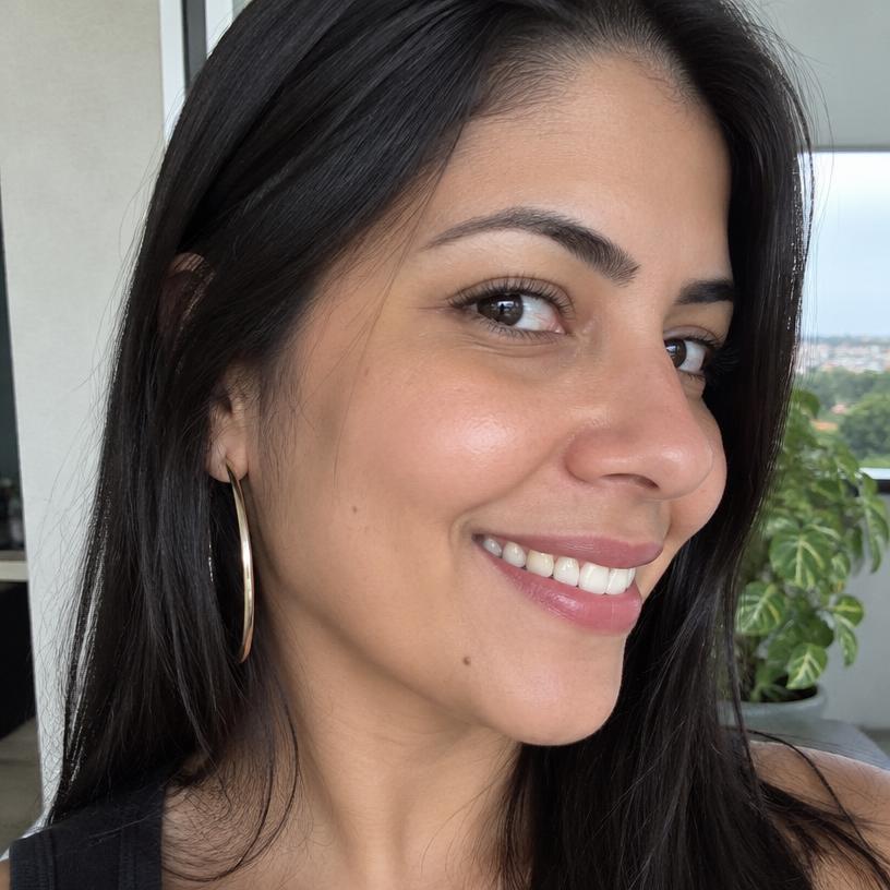 Juliana F.